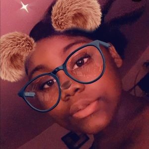 Meet your Posher, Mckaylia